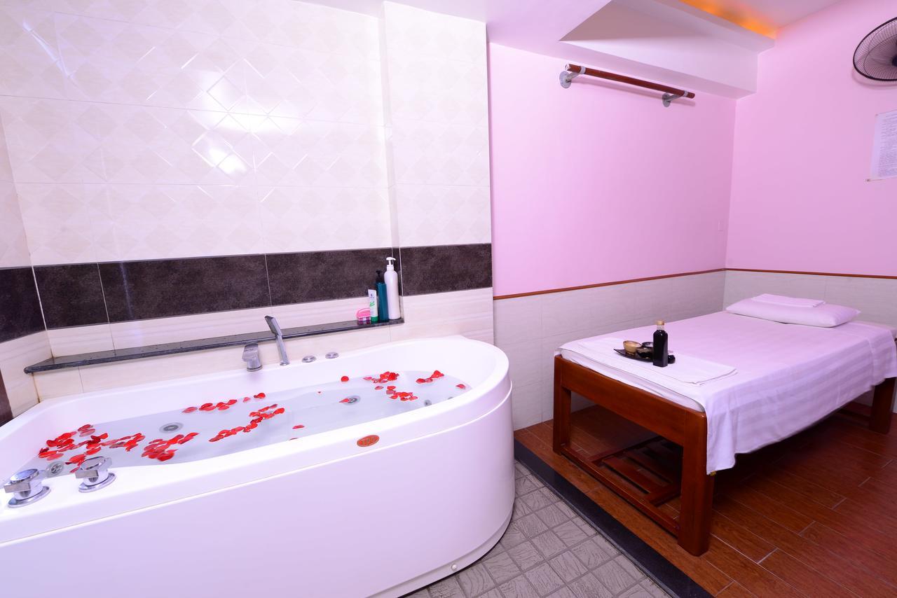 Blue Hanoi Inn Luxury Hotel Экстерьер фото