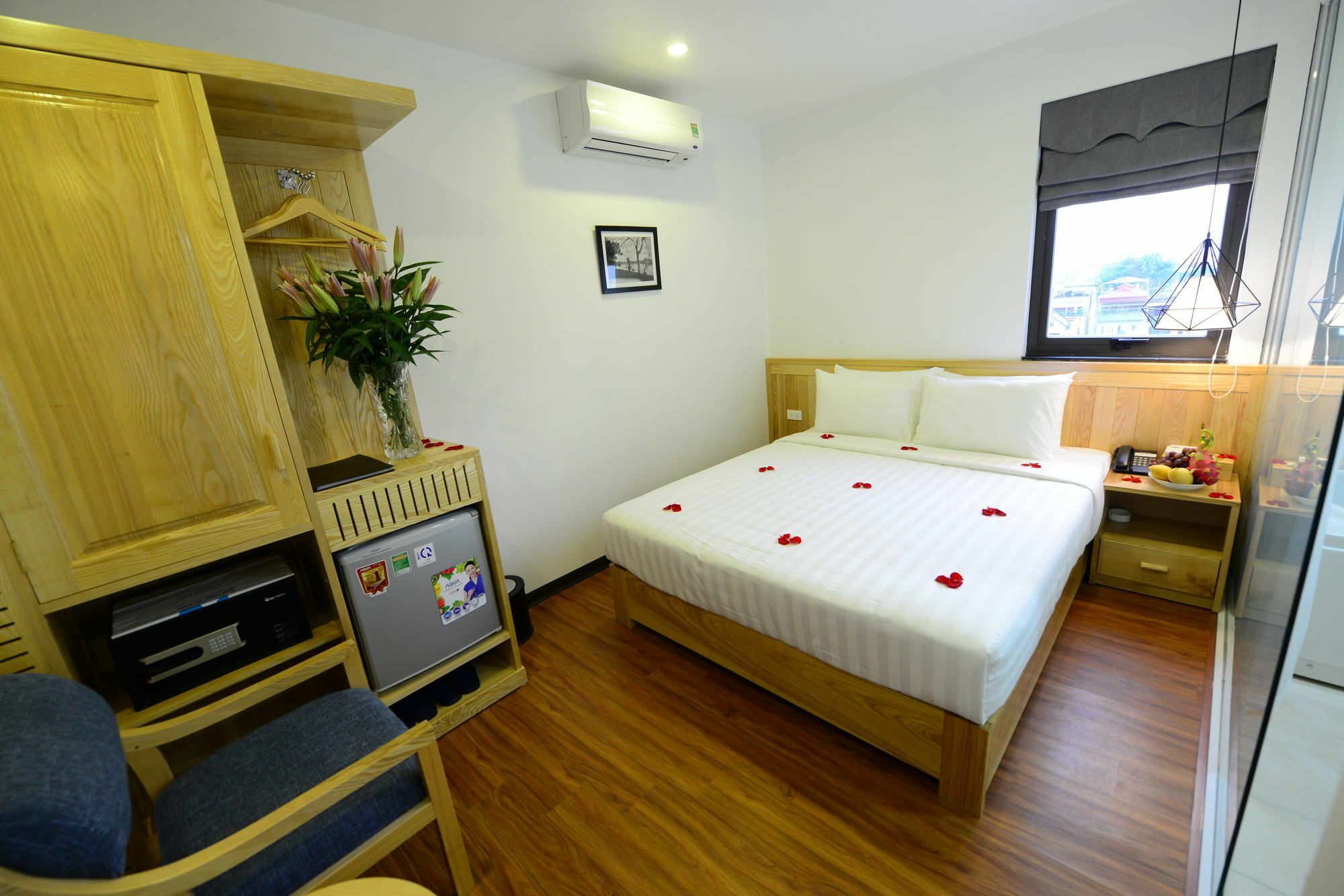 Blue Hanoi Inn Luxury Hotel Экстерьер фото