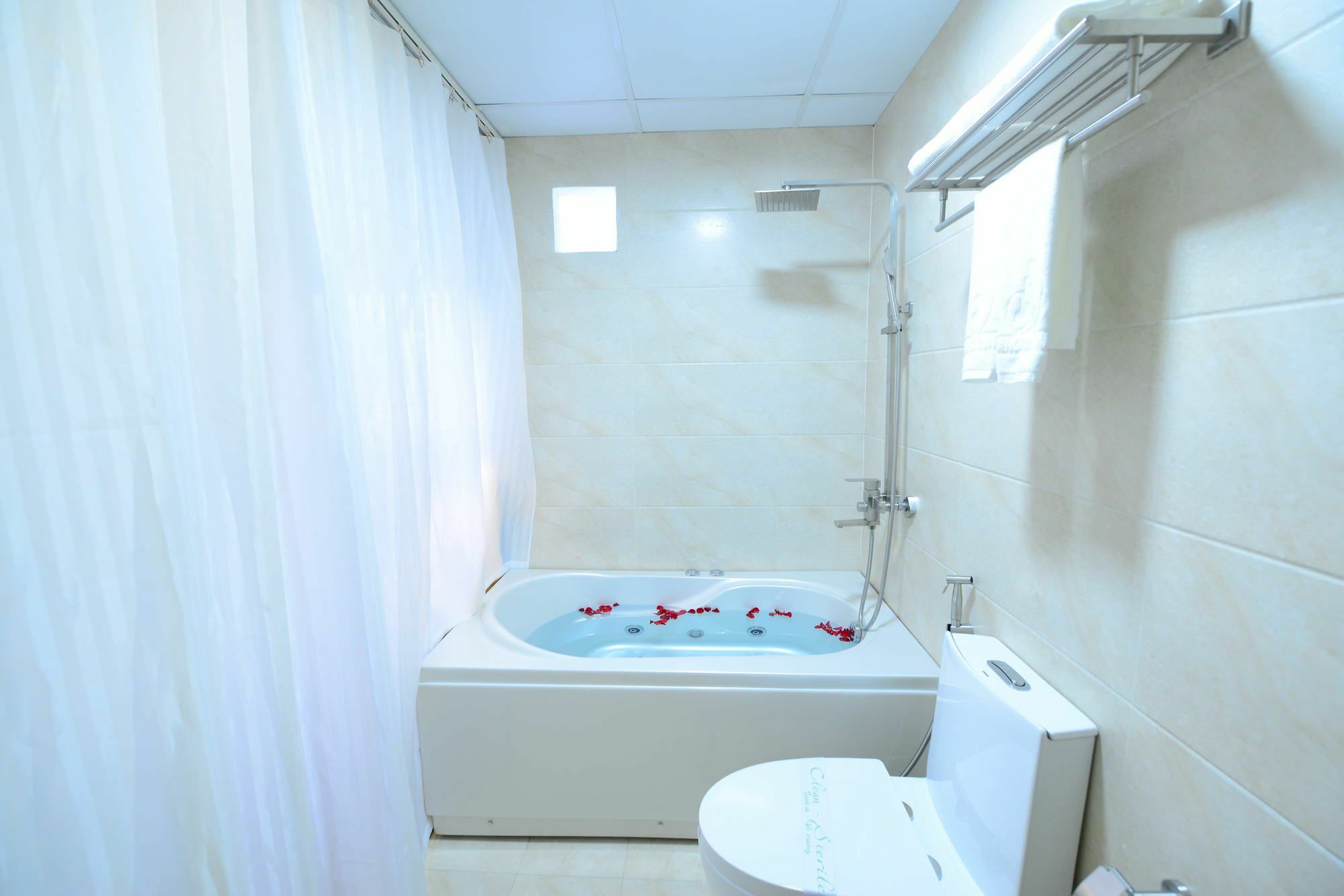 Blue Hanoi Inn Luxury Hotel Экстерьер фото