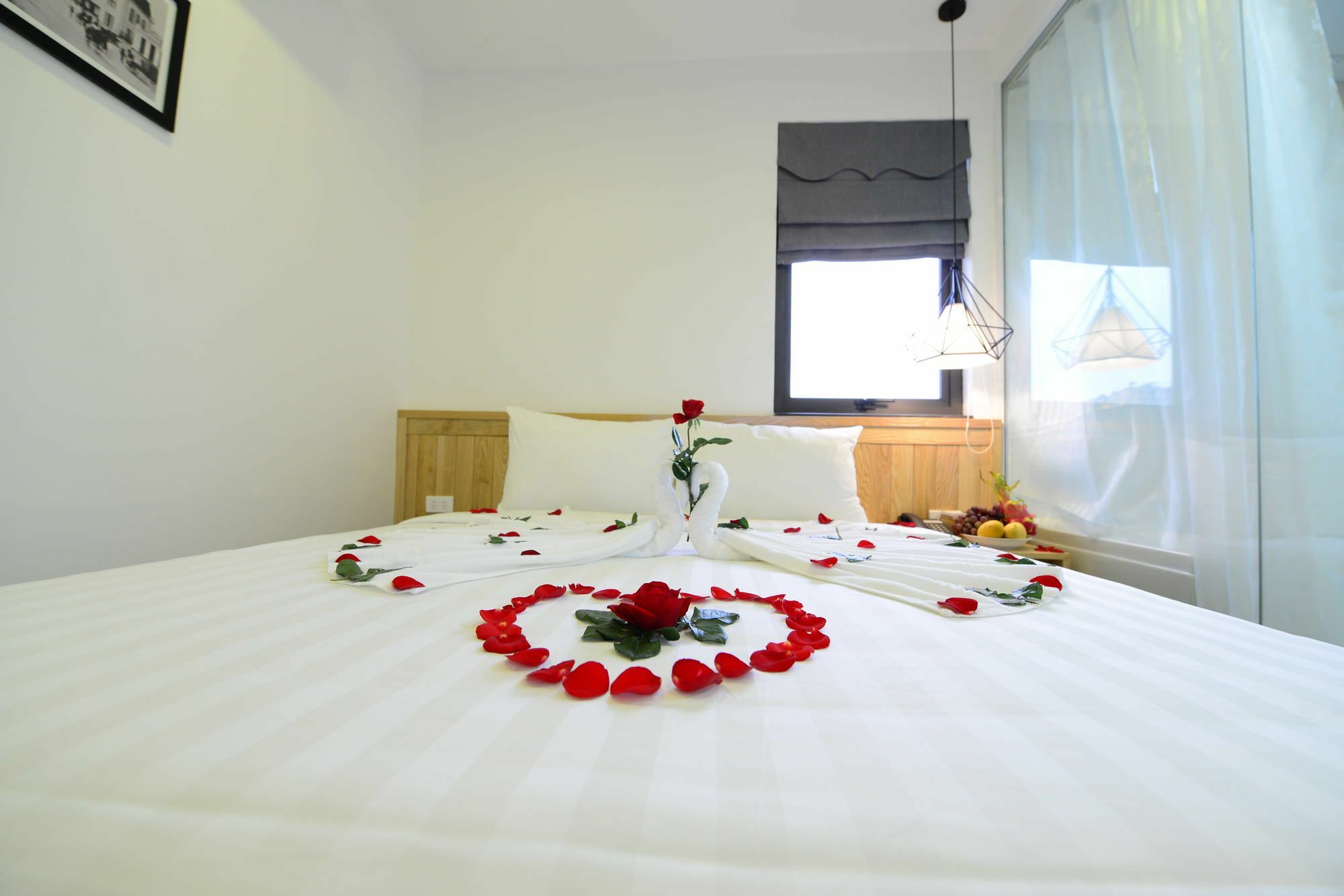 Blue Hanoi Inn Luxury Hotel Экстерьер фото
