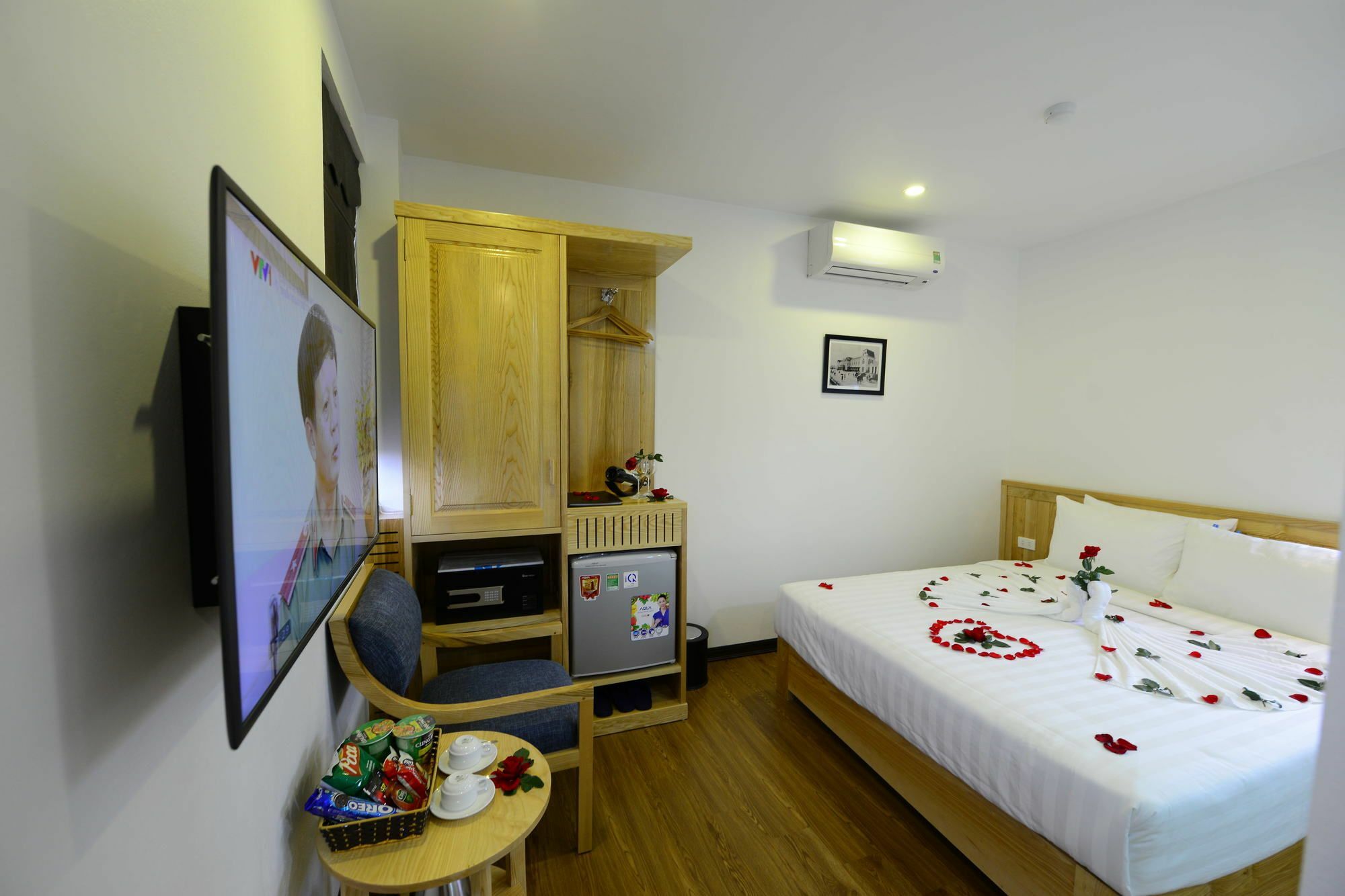 Blue Hanoi Inn Luxury Hotel Экстерьер фото