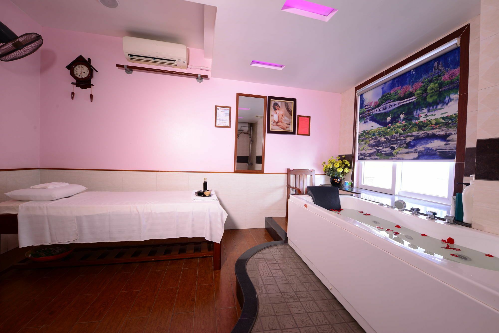 Blue Hanoi Inn Luxury Hotel Экстерьер фото