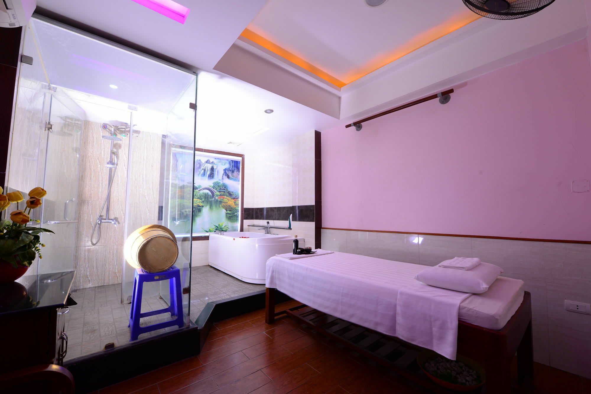 Blue Hanoi Inn Luxury Hotel Экстерьер фото