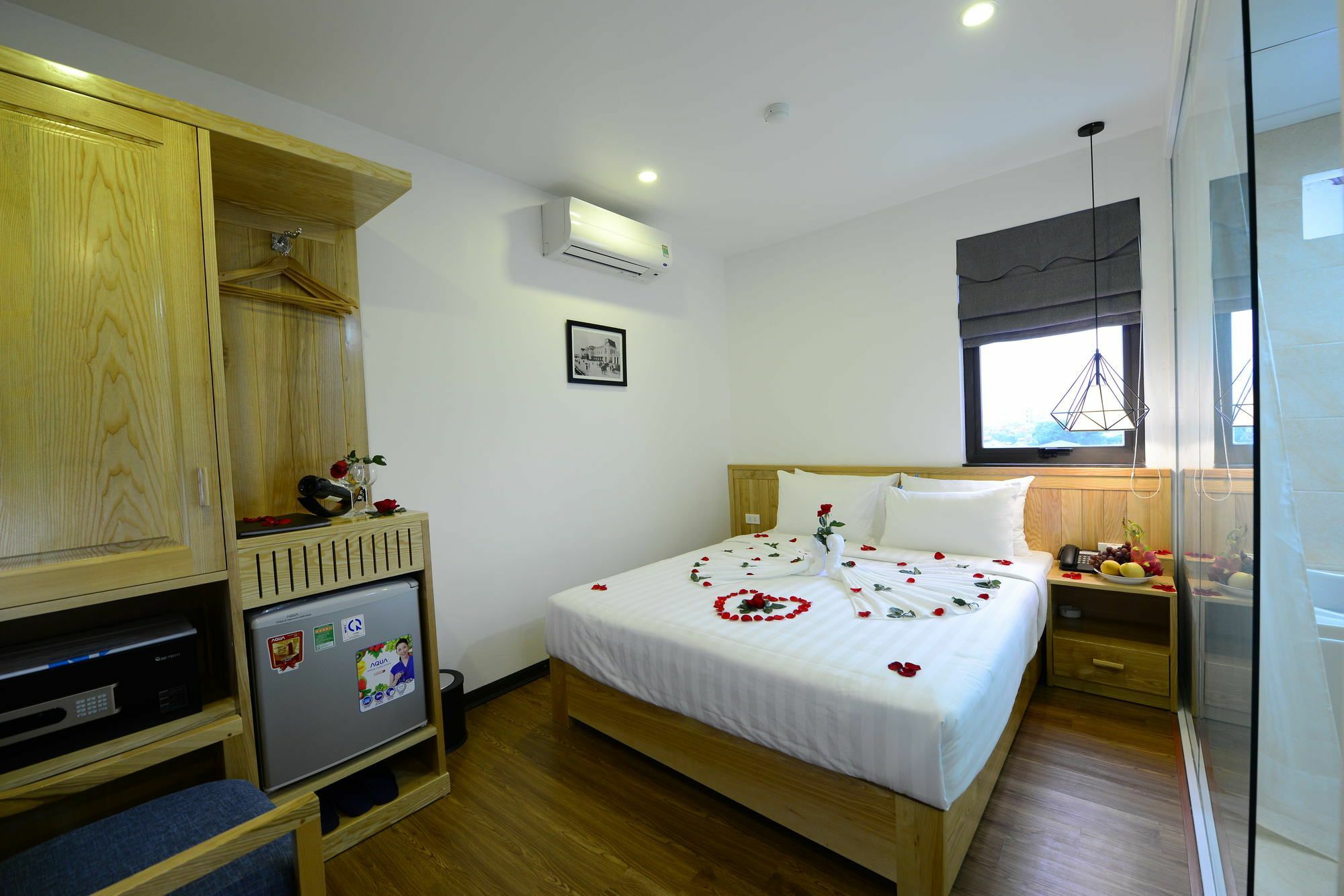 Blue Hanoi Inn Luxury Hotel Экстерьер фото